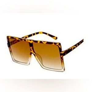 Leopard Trans Oversized Sunglasses